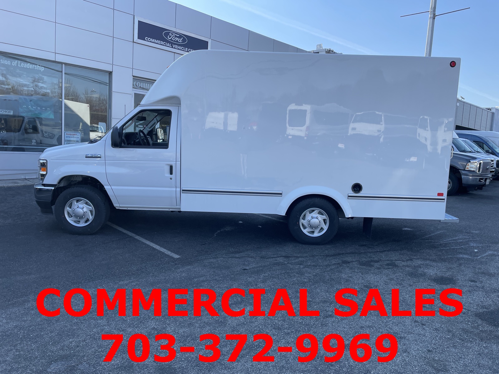 2025 Ford E-350 photo 11