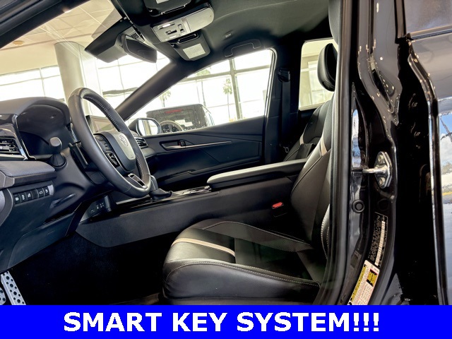 2025 Toyota Camry SE photo 2