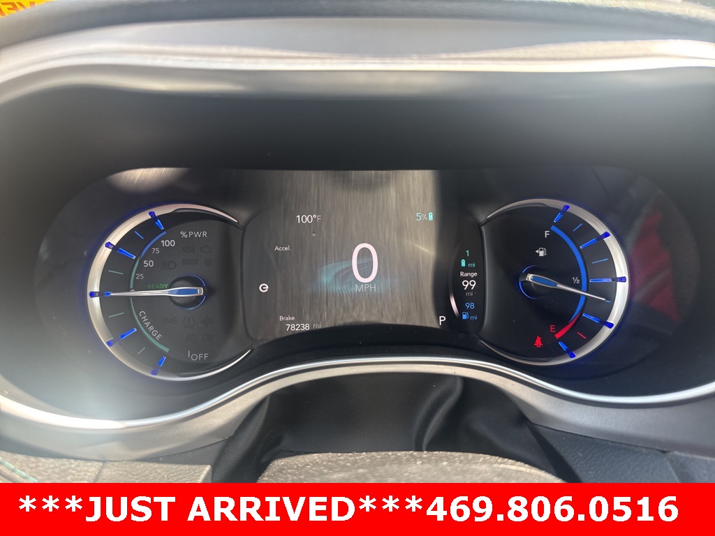 2018 Chrysler Pacifica Hybrid Limited photo 9