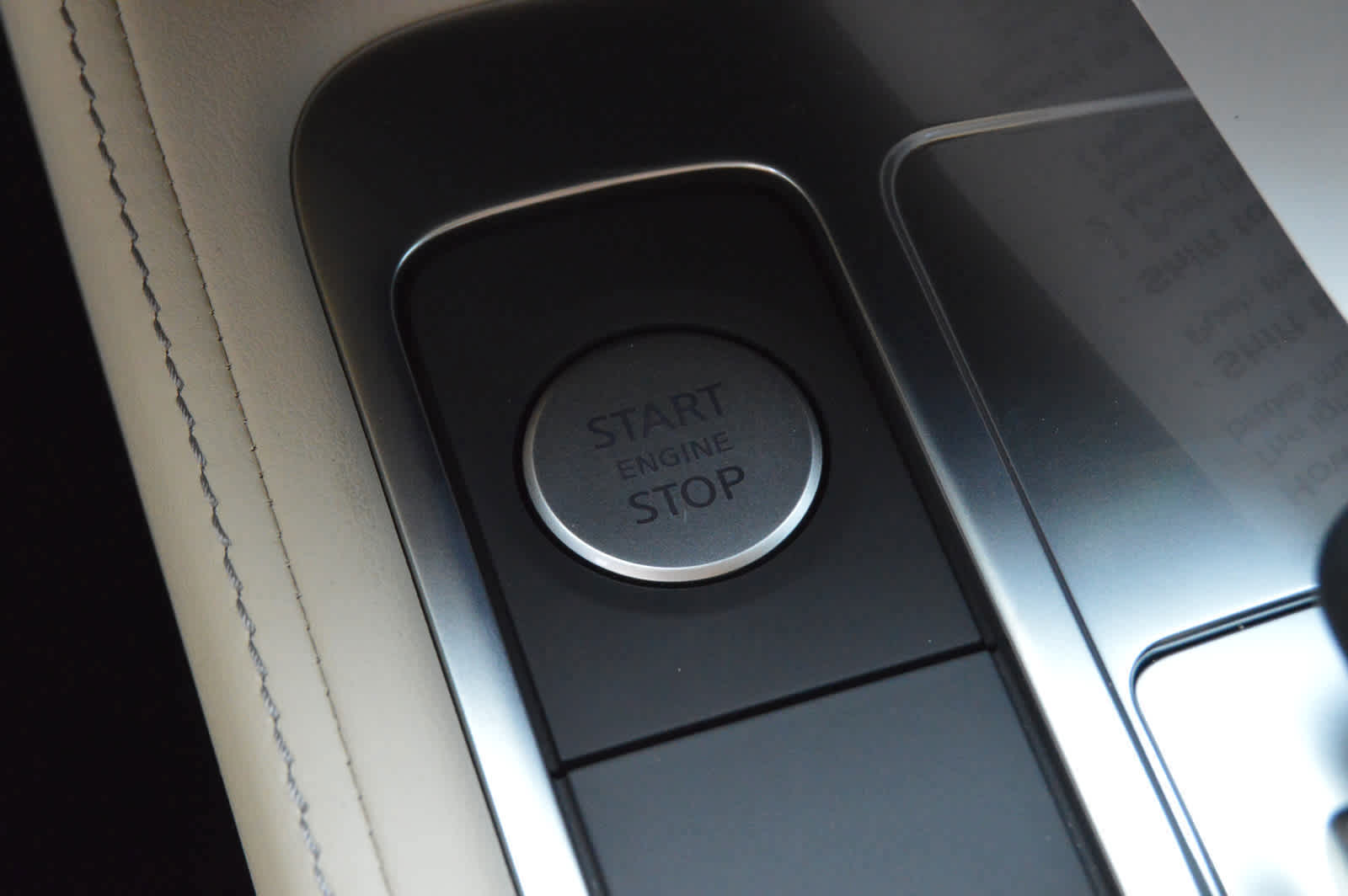 2025 Infiniti QX60 Sensory photo 13