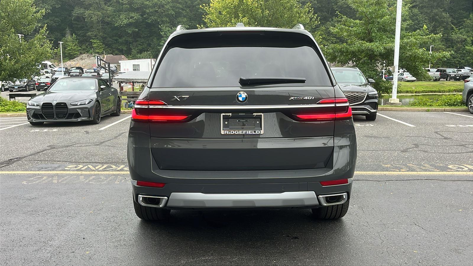 New 2026 Dravit Grey Metallic BMW xDrive40i image 4