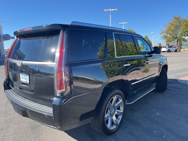 2016 Cadillac Escalade Luxury photo 7