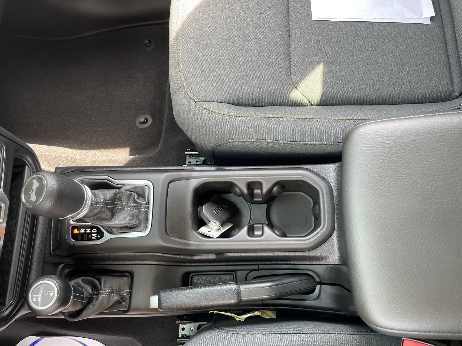 2025 Jeep Wrangler Sport photo 22
