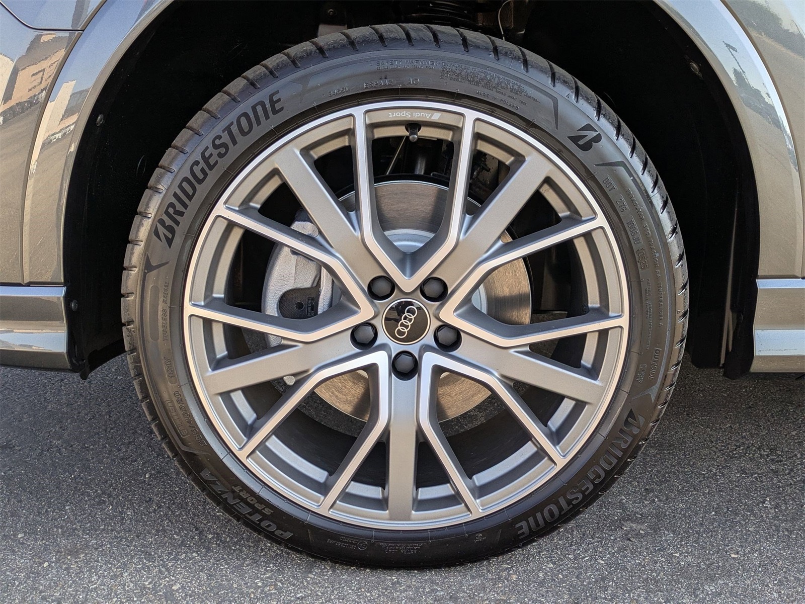 2025 Audi Q3 Premium Plus S line photo 12