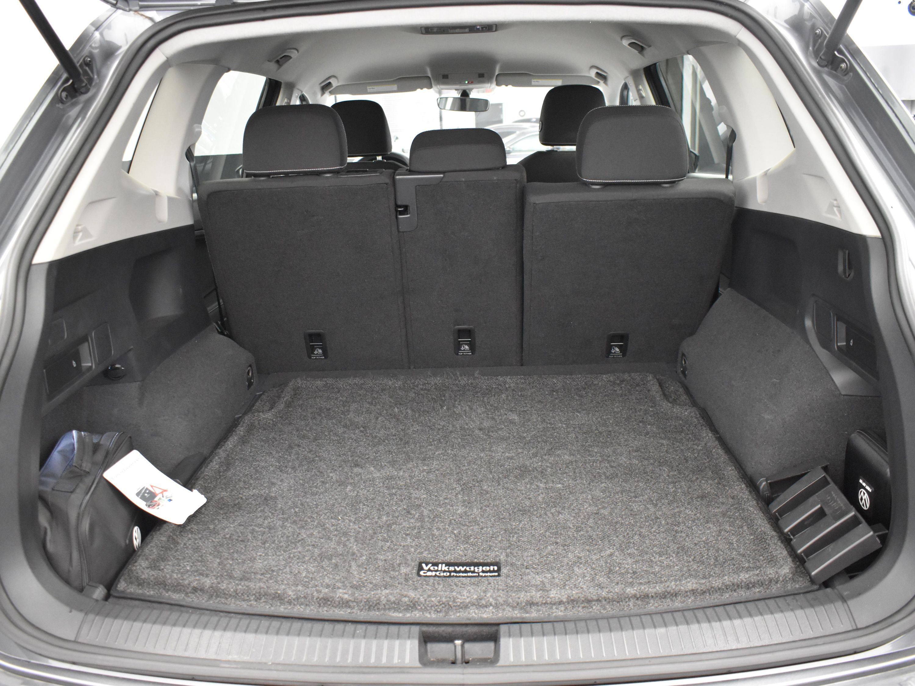 2023 Volkswagen Tiguan S photo 12