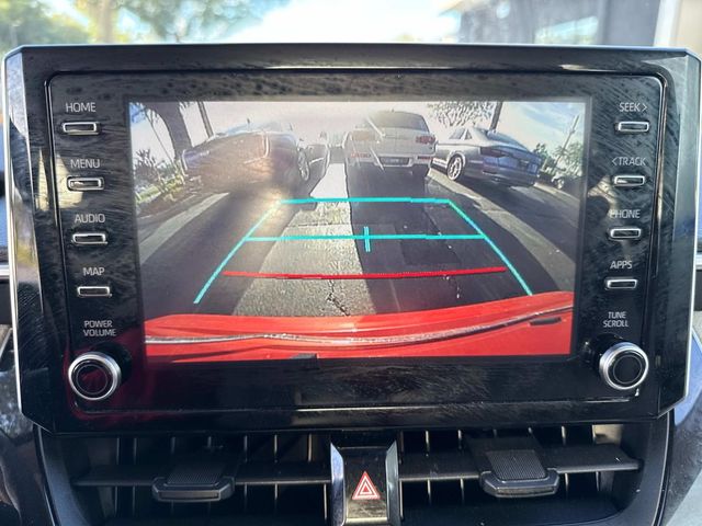 2020 Toyota Corolla LE photo 24