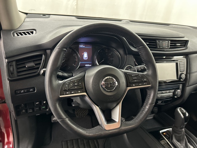 2018 Nissan Rogue SV photo 7