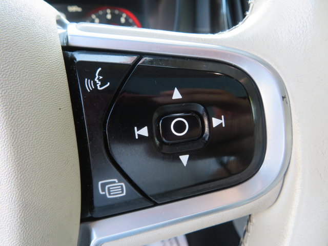 2018 Volvo XC60 Inscription photo 29