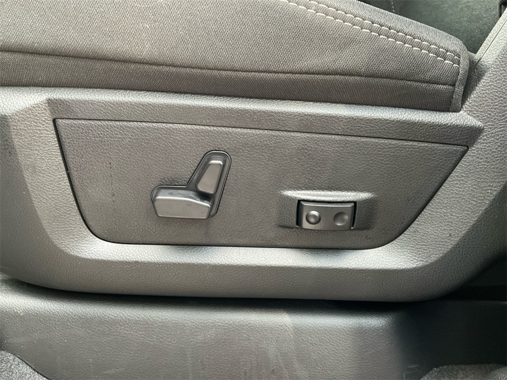 2026 Ram 2500 Big Horn photo 30