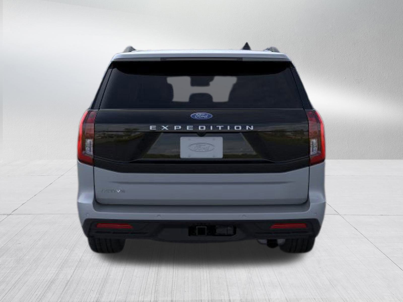 2025 Ford Expedition photo 4