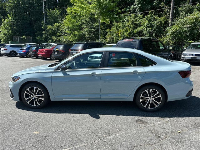 2025 Volkswagen Jetta 1.5T Sport photo 4