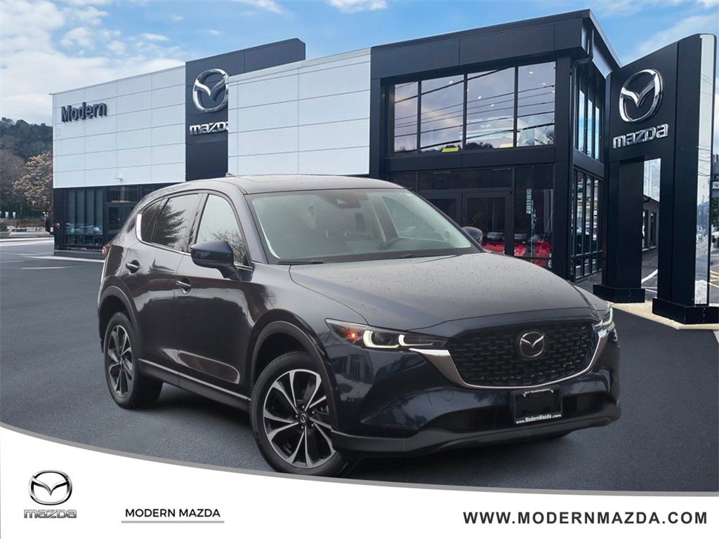 2023 Mazda CX-5 S Premium package's photo