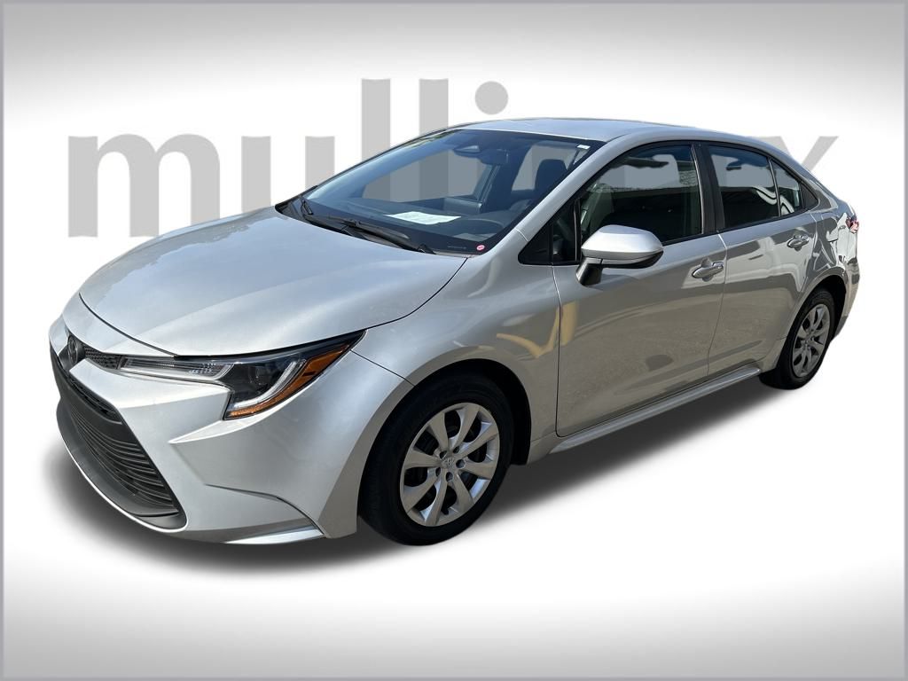 2024 Toyota Corolla LE photo 26