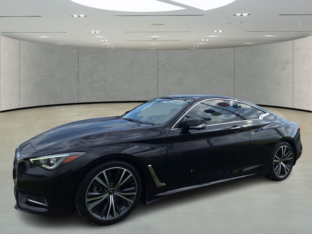 2021 INFINITI Q60 Coupe LUXE's photo