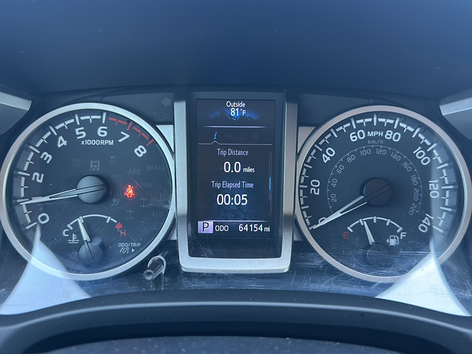 2022 Toyota Tacoma SR5 photo 13