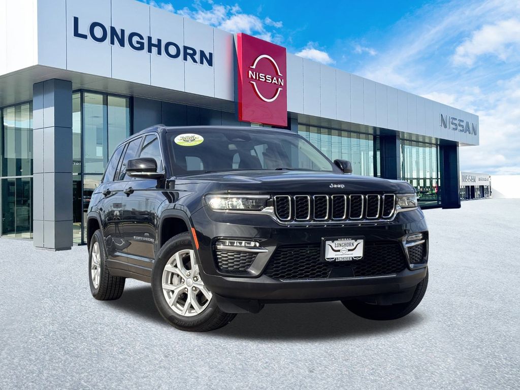 2023 Jeep Grand Cherokee Limited's photo