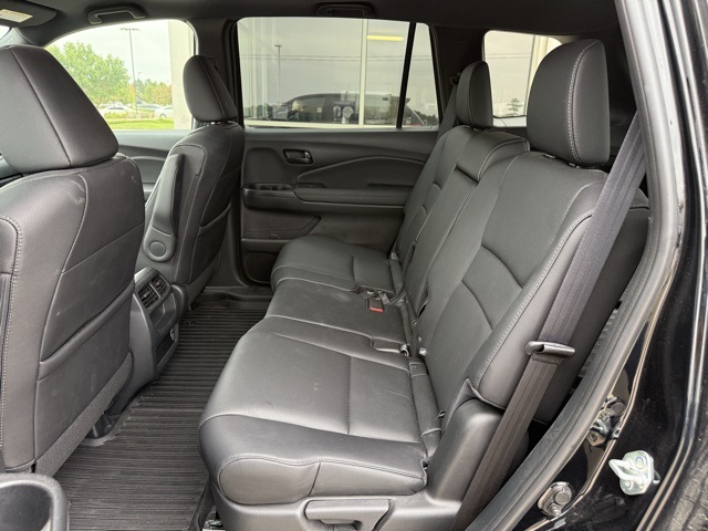 2023 Honda Passport EX-L photo 34