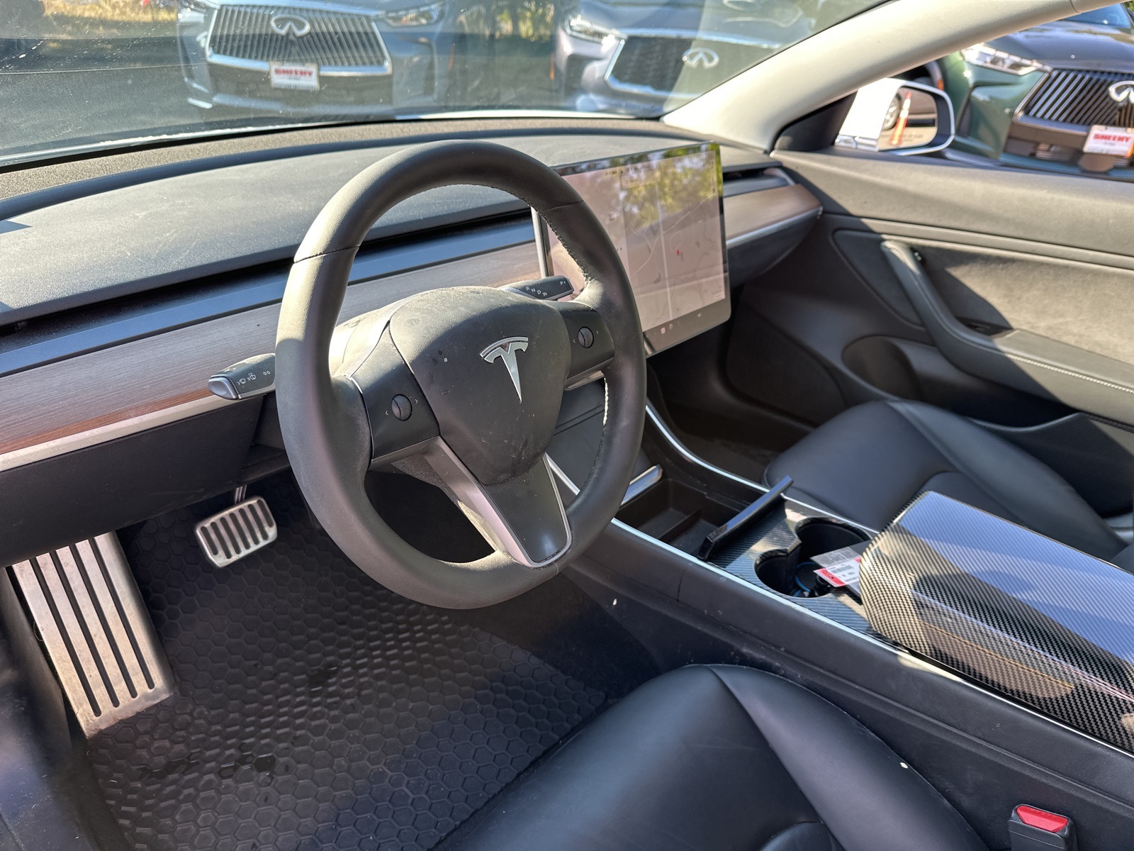 2019 Tesla Model 3 Standard Range Plus photo 5