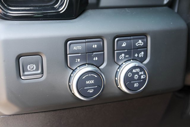 Used 2024 Summit White GMC AT4 image 13
