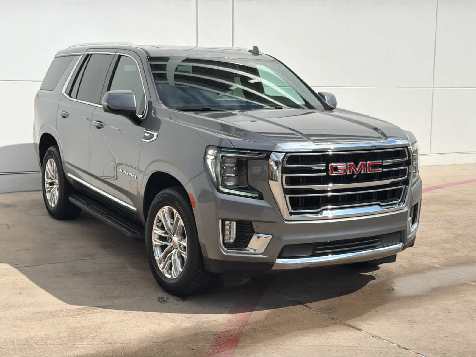 2021 Gmc Yukon SLT photo 3