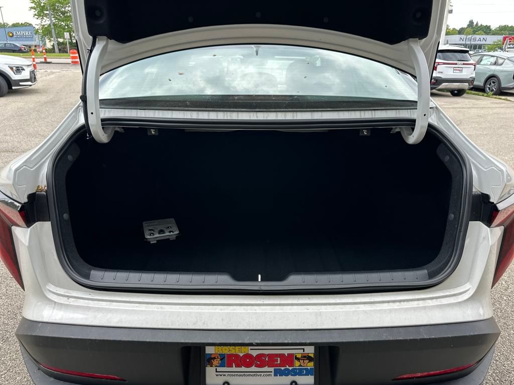 2025 Kia K4 LXS photo 28