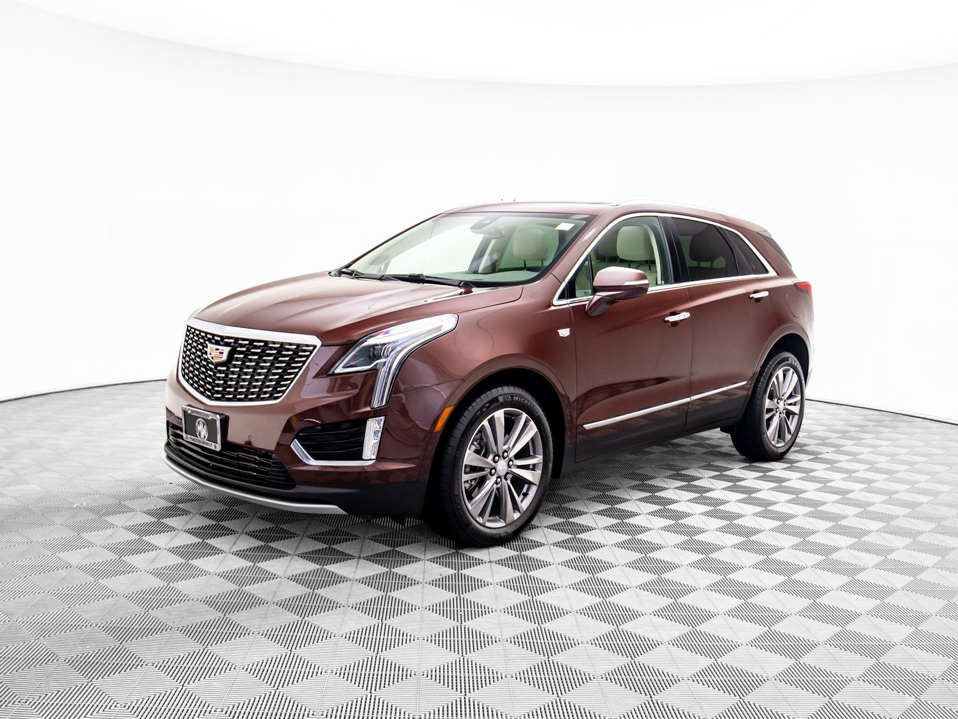 2023 Cadillac XT5 Premium Luxury photo 3
