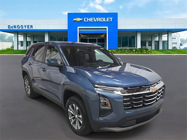 2026 Chevrolet Equinox photo 3