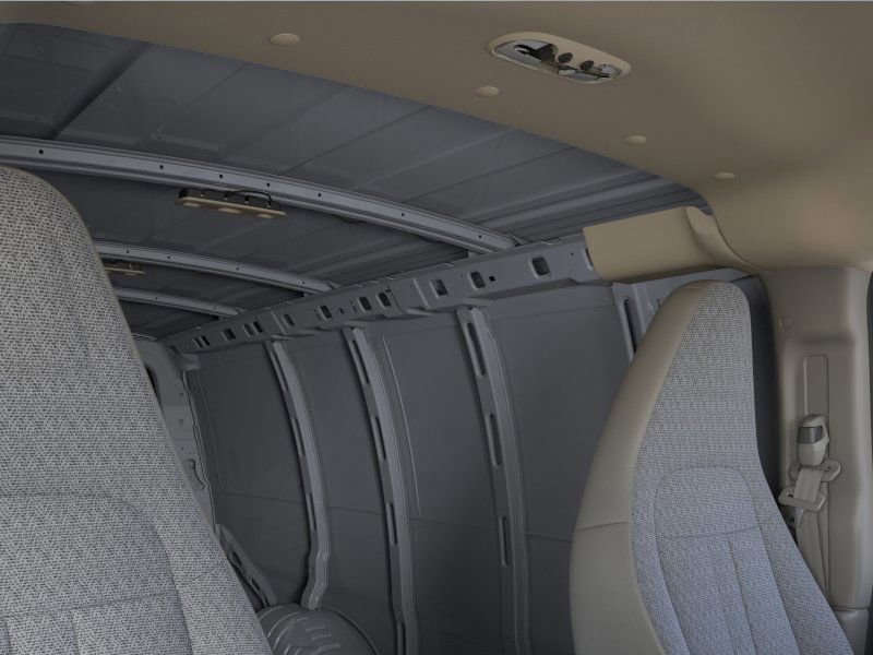 2025 Gmc Savana Cargo 2500 photo 14