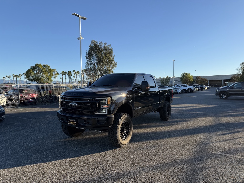 2022 Ford F-250 Super Duty Lariat's photo