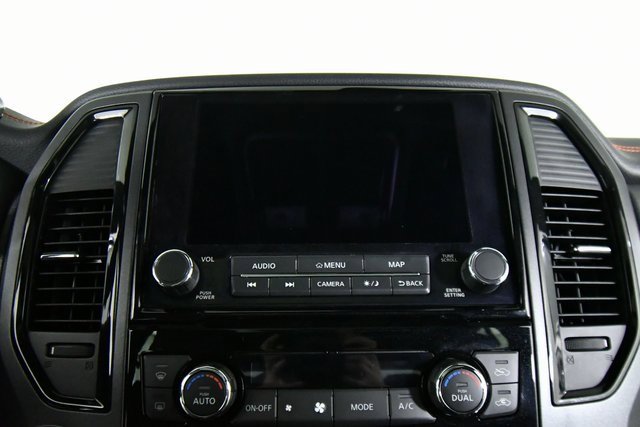 2023 Nissan Titan PRO-4X photo 3