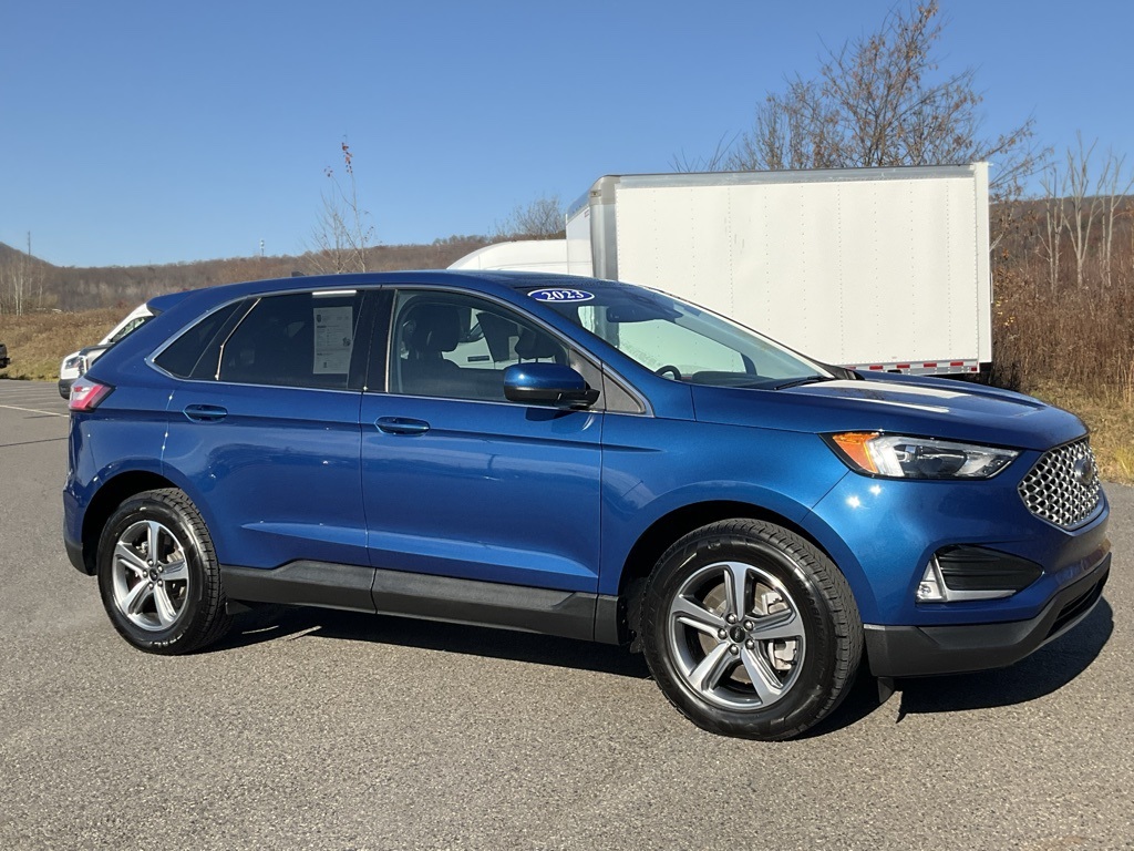 2023 Ford Edge SEL's photo