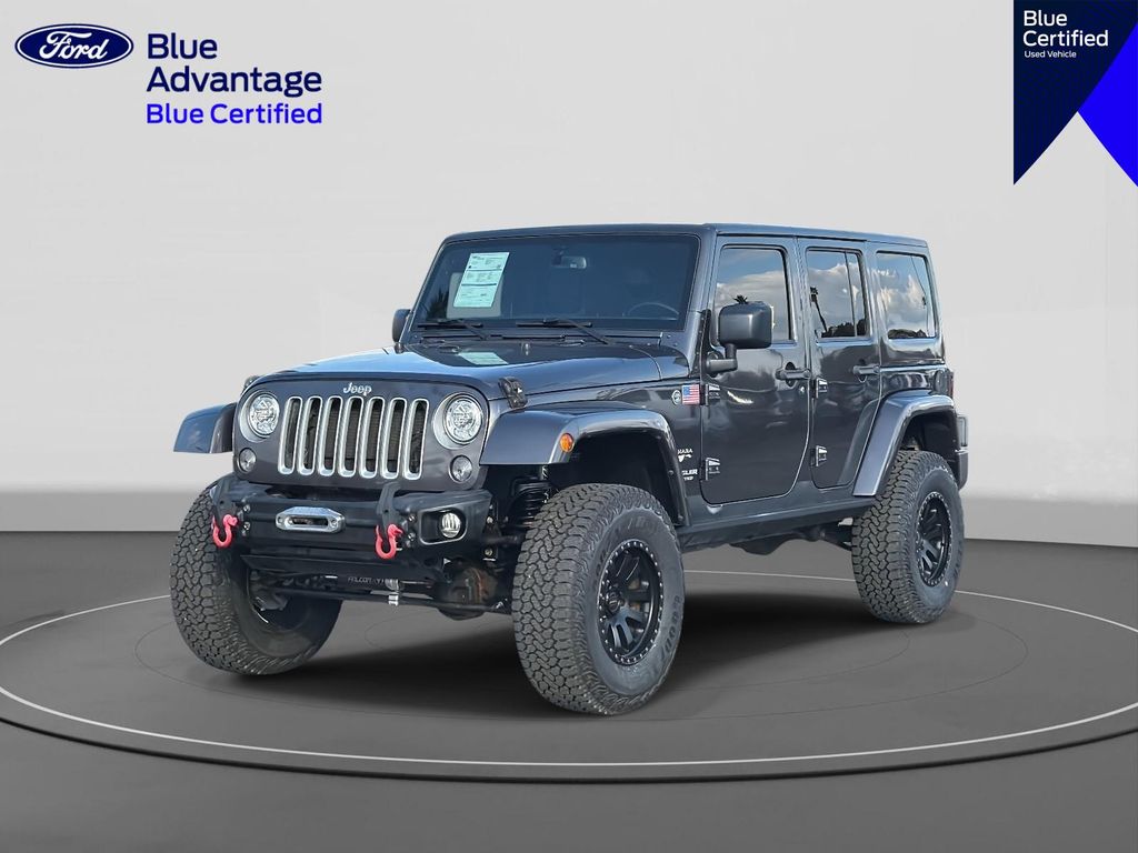 2017 Jeep Wrangler Unlimited Sahara's photo