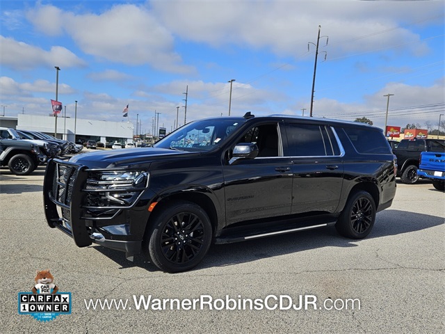 2024 Chevrolet Suburban LS photo 3