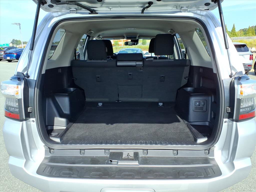2024 Toyota 4Runner SR5 photo 25