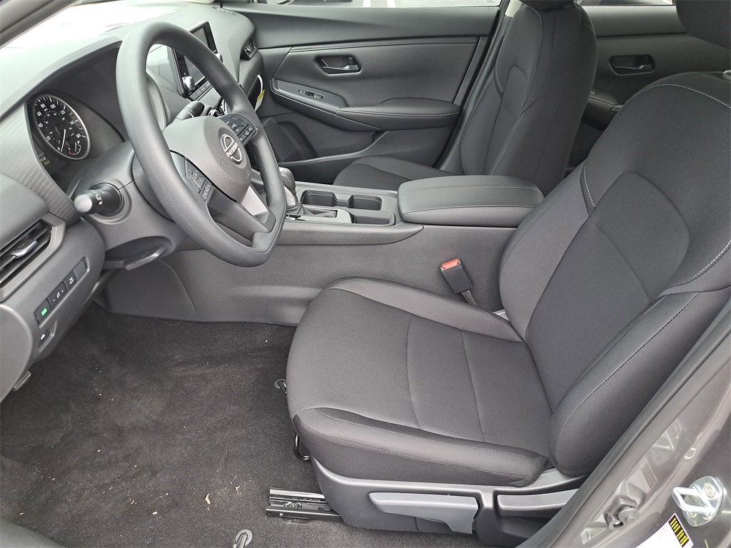 2025 Nissan Sentra S photo 19