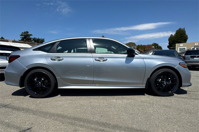 2026 Honda Civic Hybrid Sport photo 2