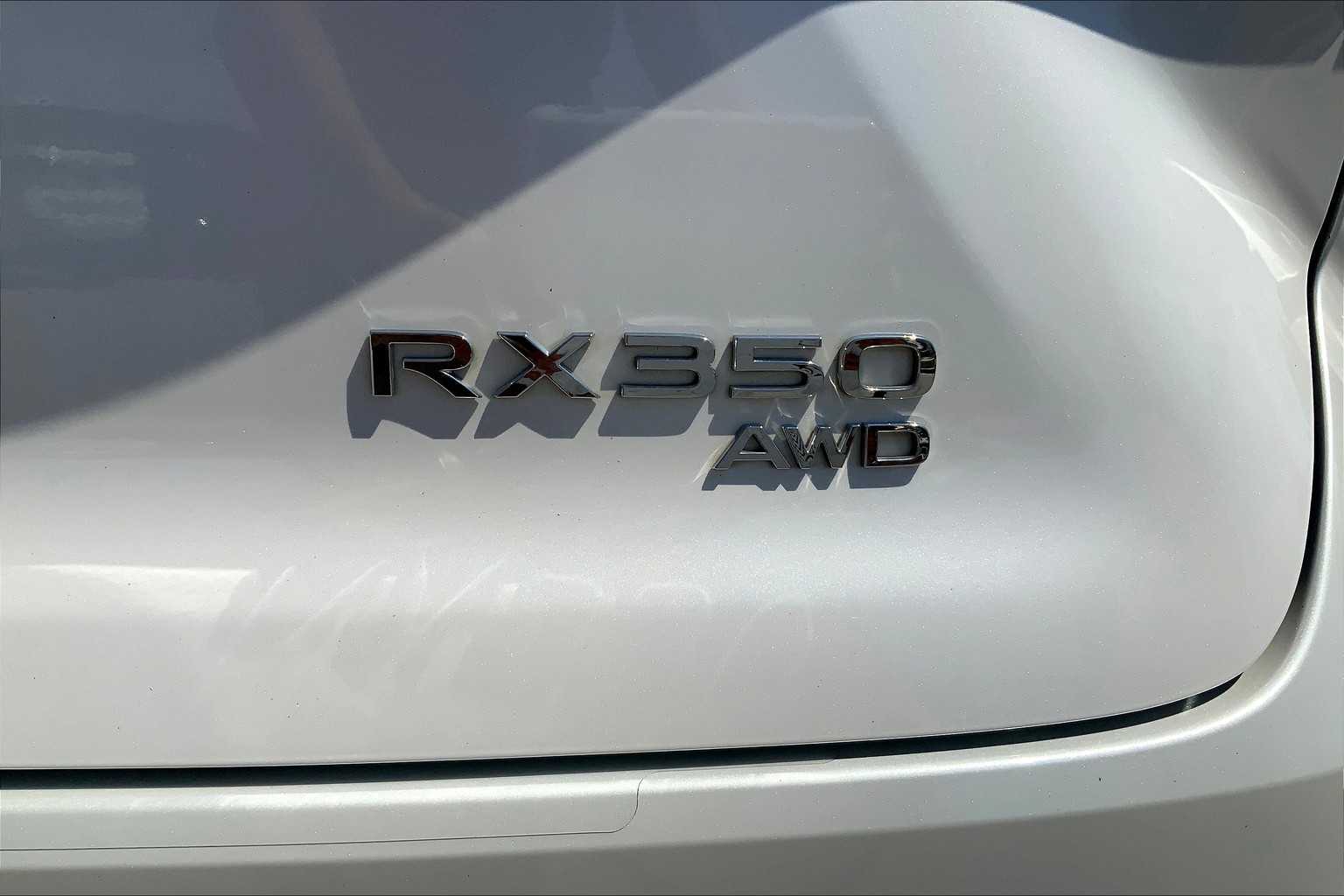 2024 Lexus RX Premium photo 31