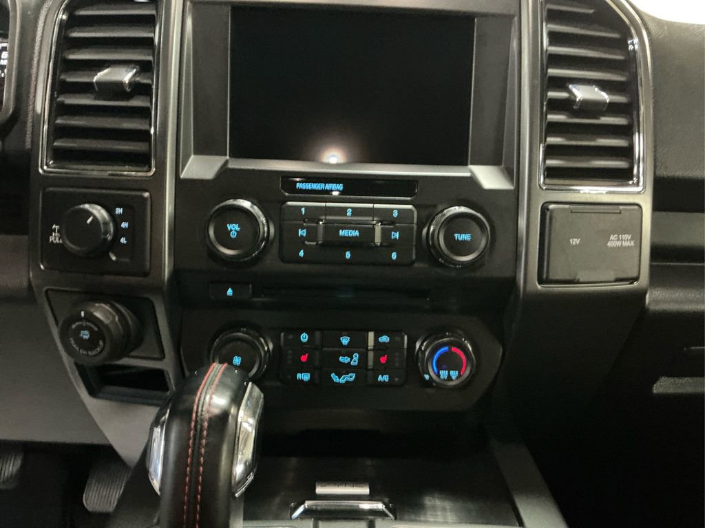 2018 Ford F-150 XLT photo 16
