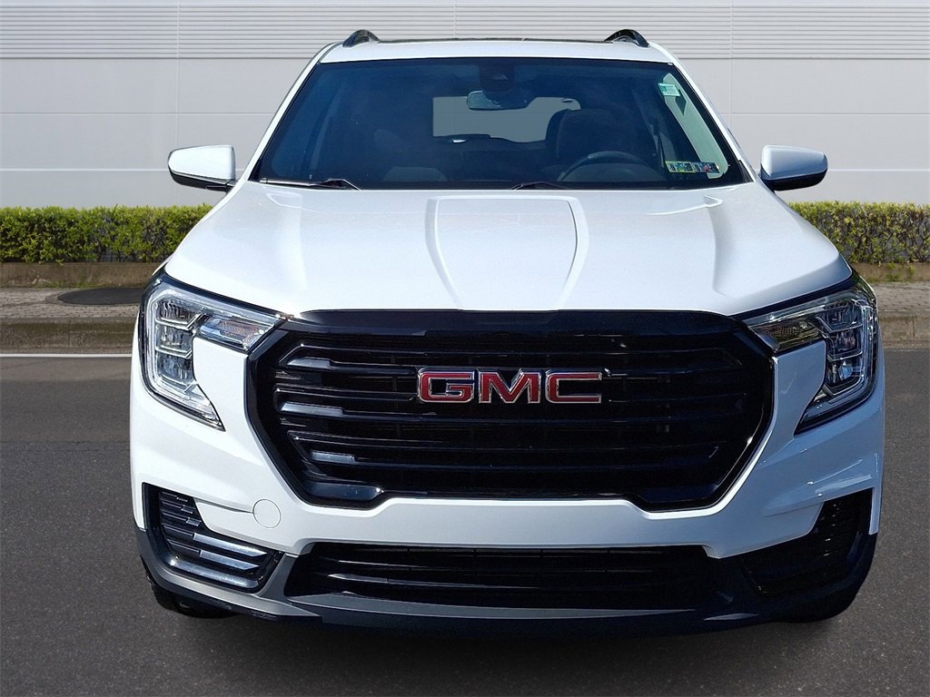 2022 Gmc Terrain SLE Elevation photo 2