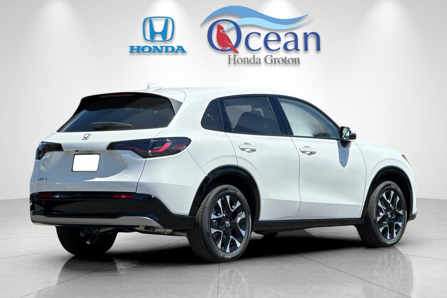 2026 Honda HR-V EX-L photo 4