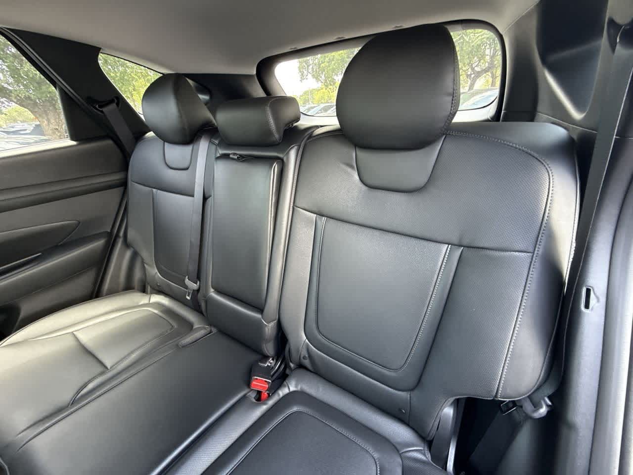 2025 Hyundai Tucson SEL Convenience photo 20