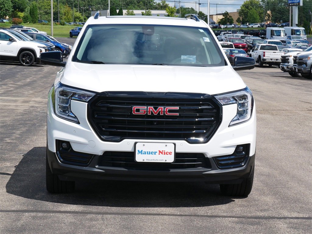 Used 2023 GMC Terrain SLT with VIN 3GKALVEG6PL243408 for sale in Inver Grove Heights, Minnesota