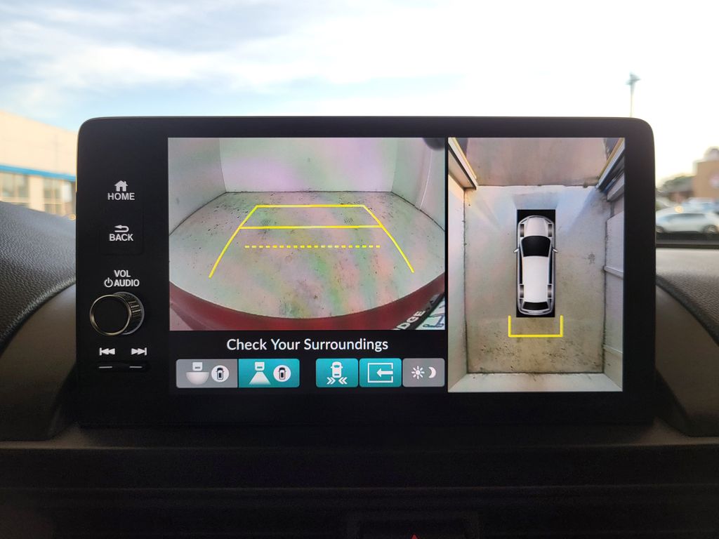 2025 Honda Pilot TrailSport photo 13