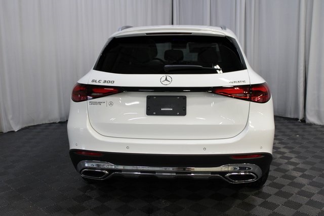 2026 Mercedes Benz GLC 300 4MATIC photo 4