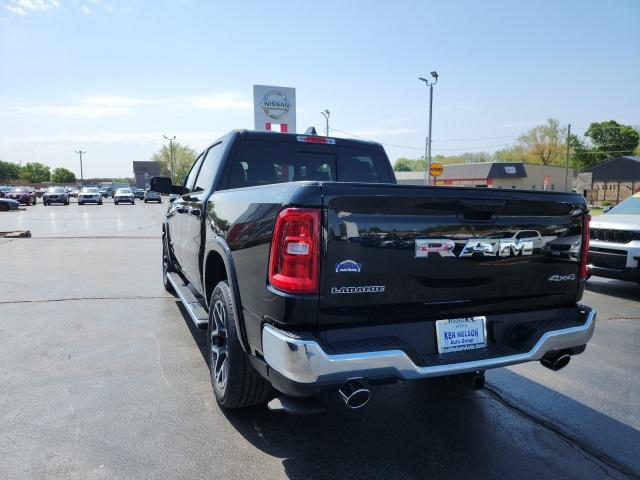 2025 Ram 1500 Laramie photo 5