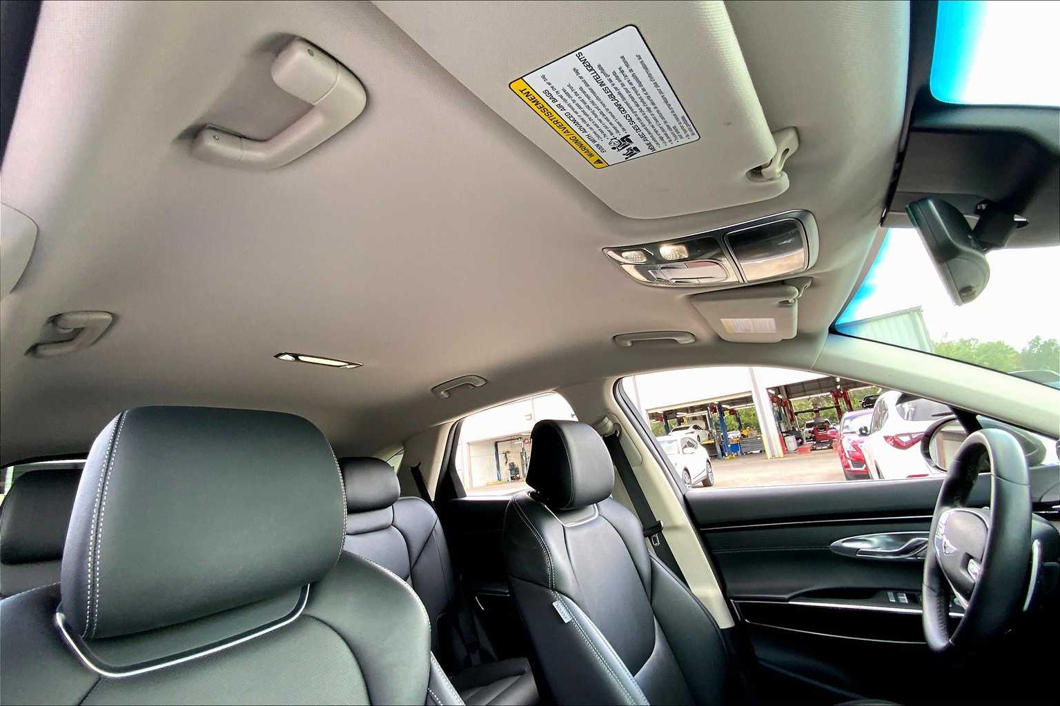 2025 Genesis GV70 2.5T photo 12