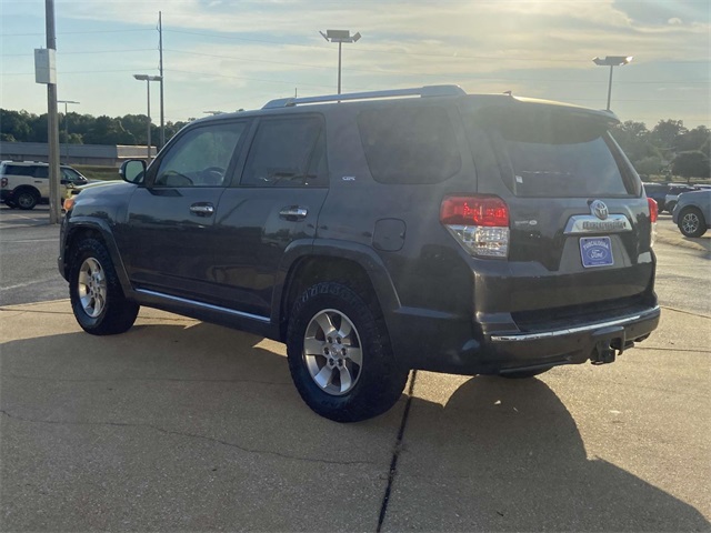 2011 Toyota 4Runner SR5 photo 4
