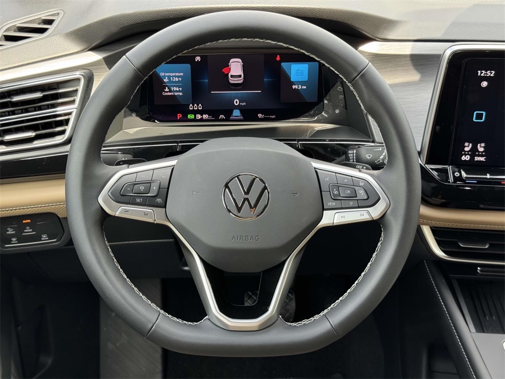 2025 Volkswagen Atlas Cross Sport SE photo 17