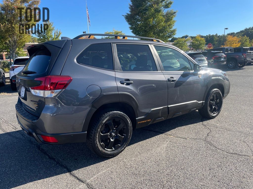 2022 Subaru Forester Wilderness photo 2