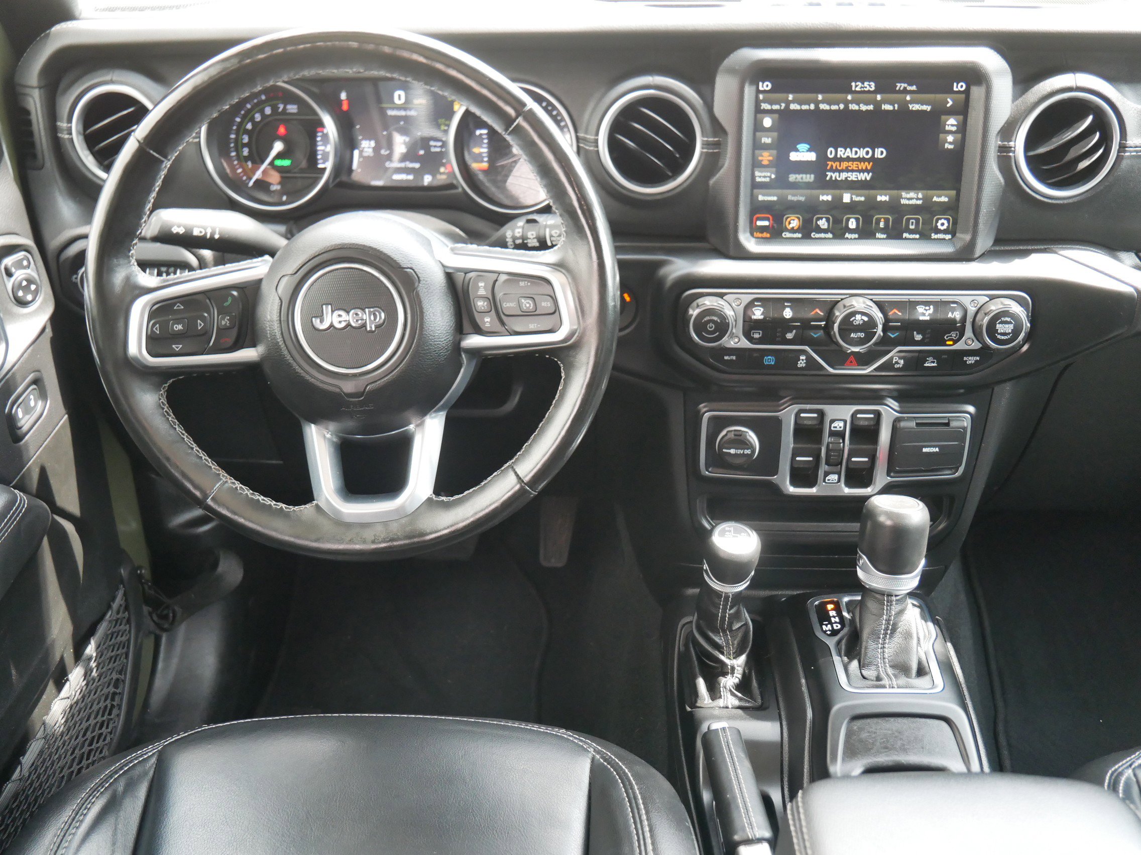 2022 Jeep Wrangler 4xe Unlimited Sahara photo 16